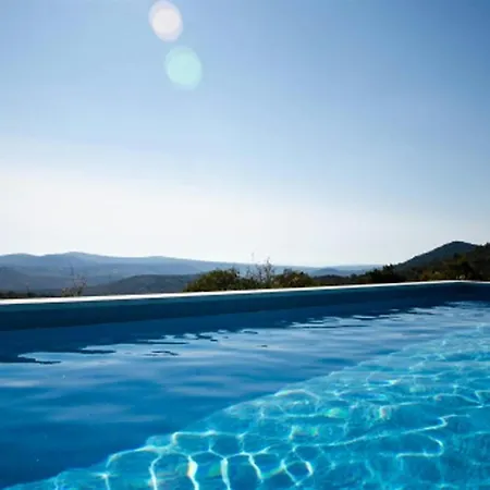 On The Rocks Blizna Donja