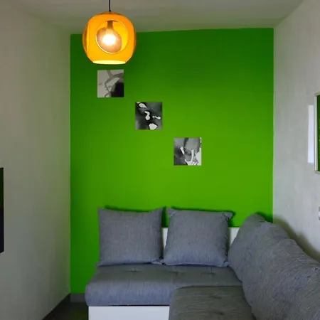 On The Rocks Frühstückspension Blizna Donja