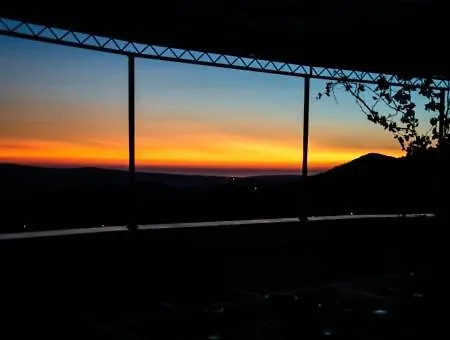 On The Rocks Frühstückspension Blizna Donja