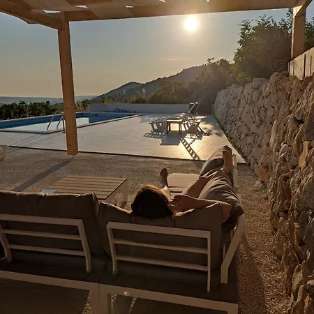 Frühstückspension On The Rocks 3*