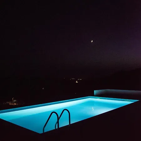 Frühstückspension On The Rocks 3*